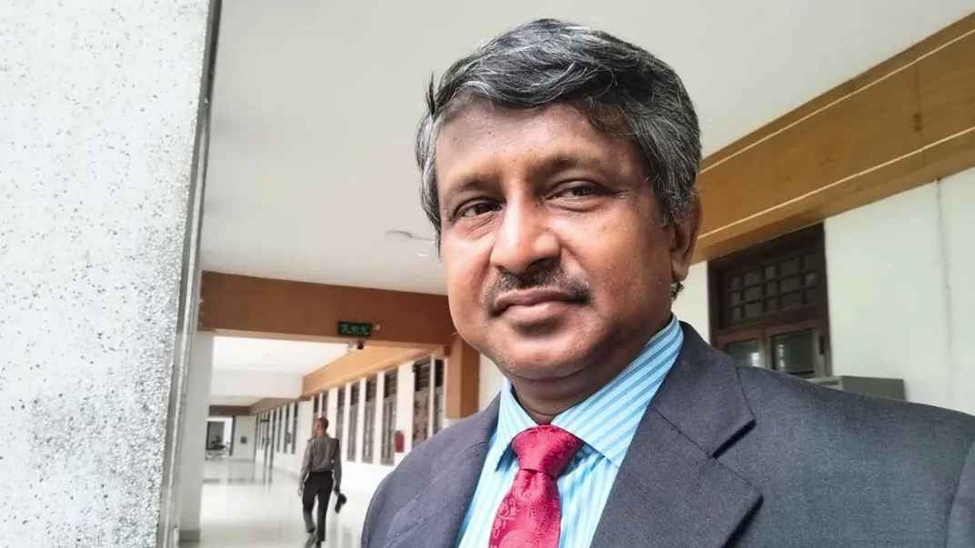ফেসবুকে উসকানির অভিযোগে সুপ্রিম কোর্টের সহকারী রেজিস্ট্রার চাকরিচ্যুত